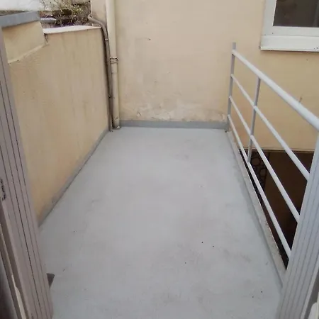 Lägenhet Appartement moderne à Rodez de 46 m² avec balcon 3*