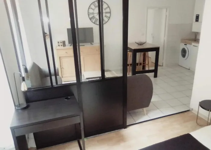 Moderne A De 46 M² Avec Balcon *