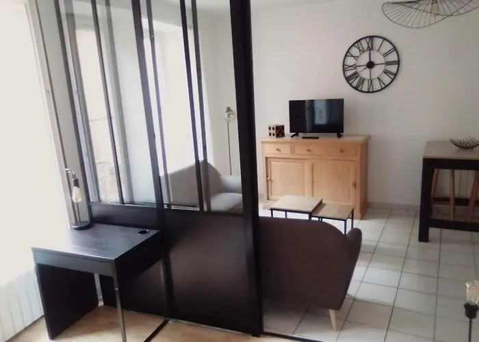 Apartment Appartement Moderne A Rodez De 46 M² Avec Balcon 3*